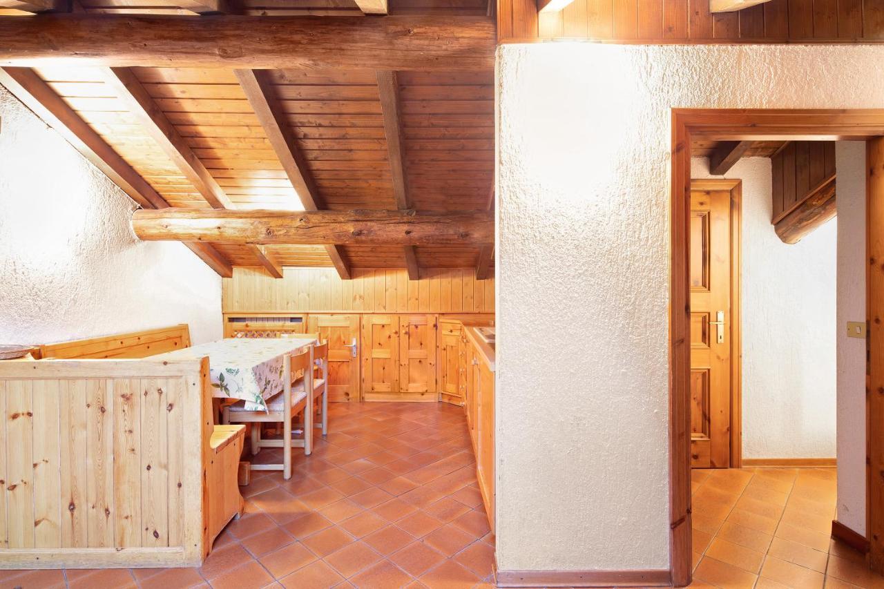 ליביניו Chalet Meridiana Appartamento 11 מראה חיצוני תמונה